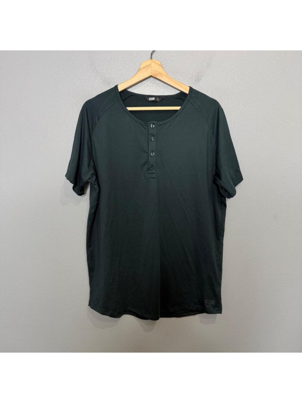 BARBELL scout henley short sleeve shirt in charcoal size L
